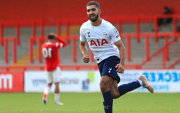 的夺冠热门 的夺冠热门