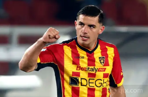 动摇球队士 动摇球队士